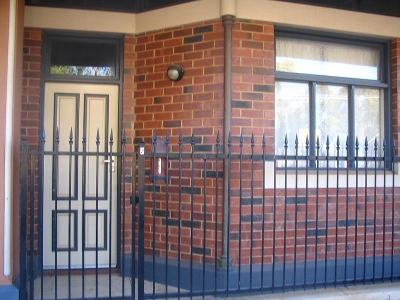 2/2 Burt st, Boulder WA 6432