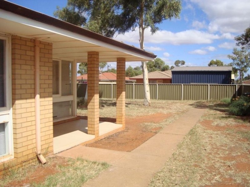 16 Blackall Place, SOUTH KALGOORLIE, Kalgoorlie WA 6430