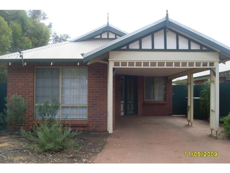 B/300 Piccadilly st, Kalgoorlie WA 6430