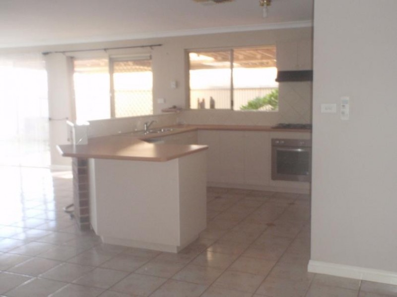 14 Geoffrey Stokes Parade, Kalgoorlie WA 6430