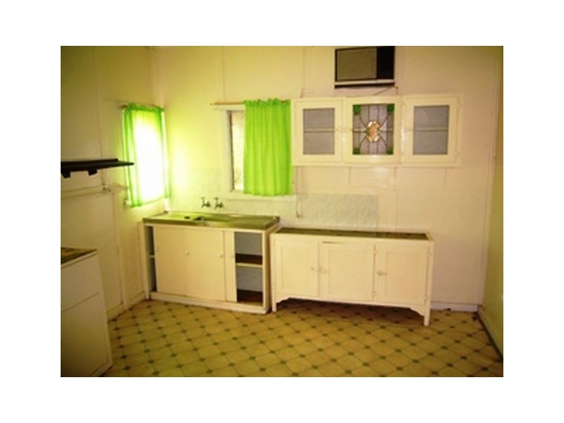 22 Roberts Street, Norseman WA 6443