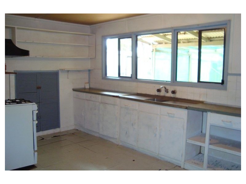 59 North Terrace, Boulder WA 6432