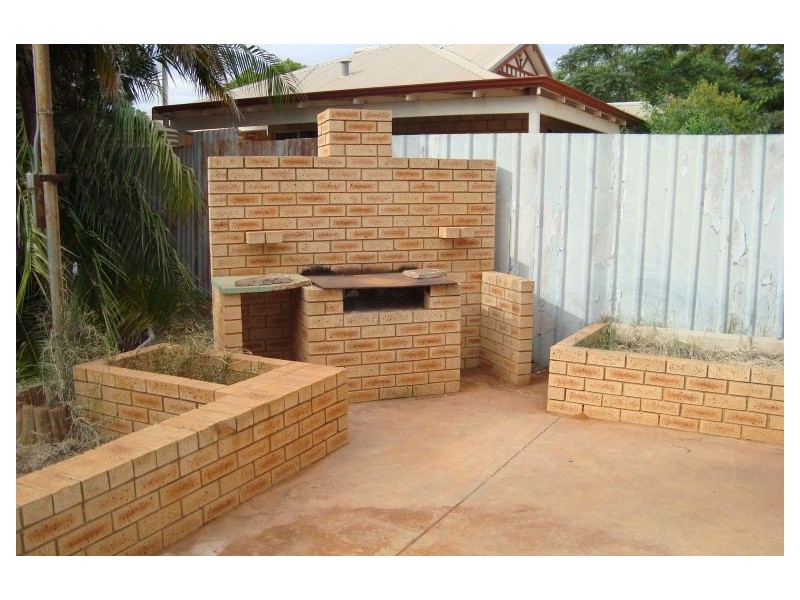 59 North Terrace, Boulder WA 6432