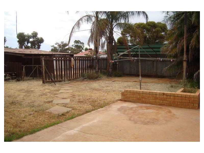 59 North Terrace, Boulder WA 6432