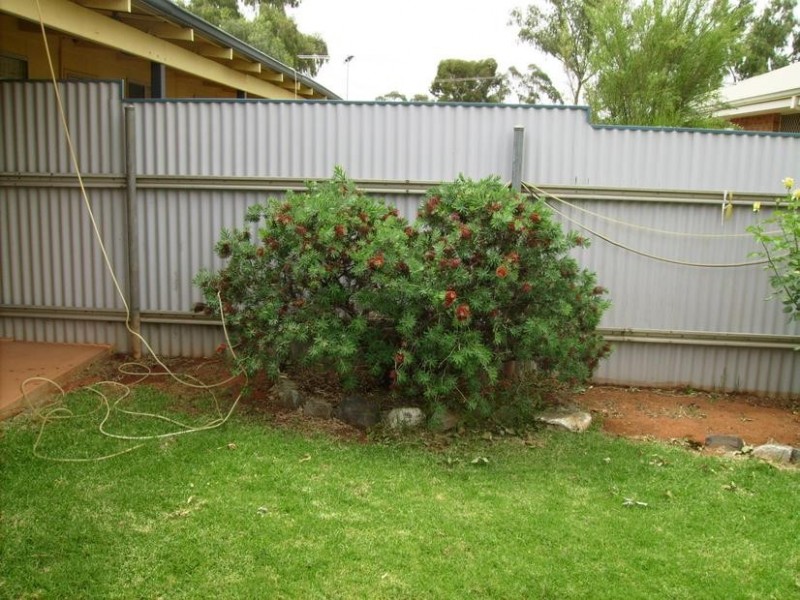 4/152 Moran Street, Boulder WA 6432