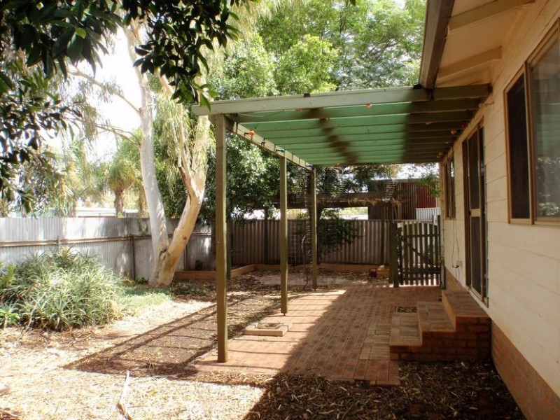 3/76 Moran Street, Boulder WA 6432