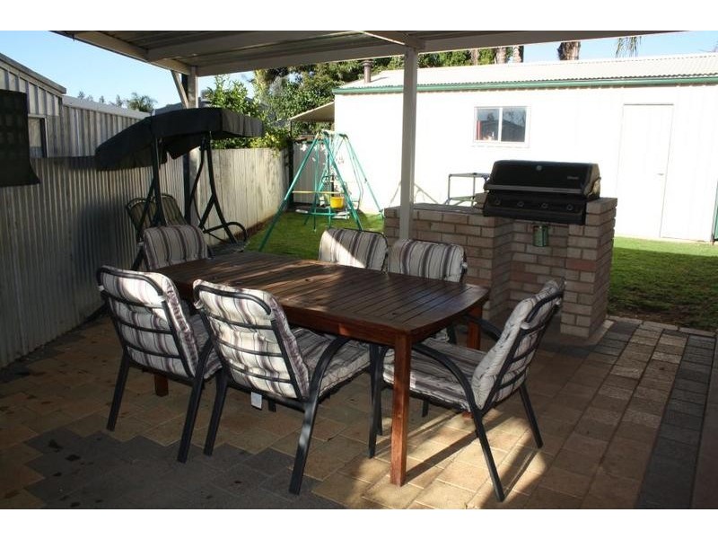 2/2 Jones Place BOULDER, Kalgoorlie WA 6430