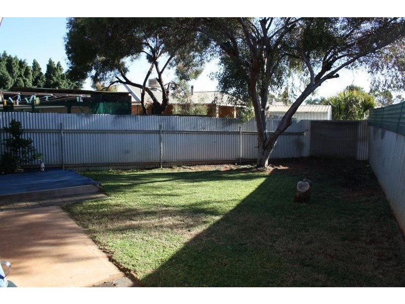 2/2 Jones Place BOULDER, Kalgoorlie WA 6430