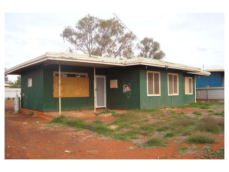 32 Weld Street, Laverton WA 6440