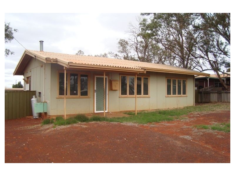 16 Burt Street, Laverton WA 6440