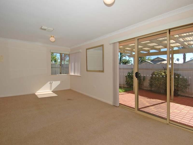 1/30 Crowley Gardens, Kalgoorlie WA 6430