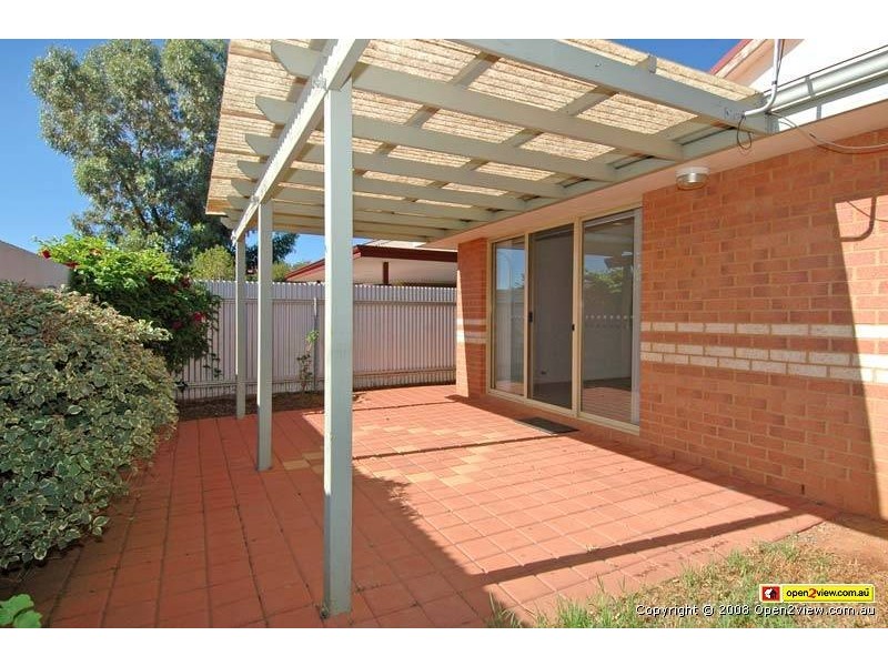 1/30 Crowley Gardens, Kalgoorlie WA 6430