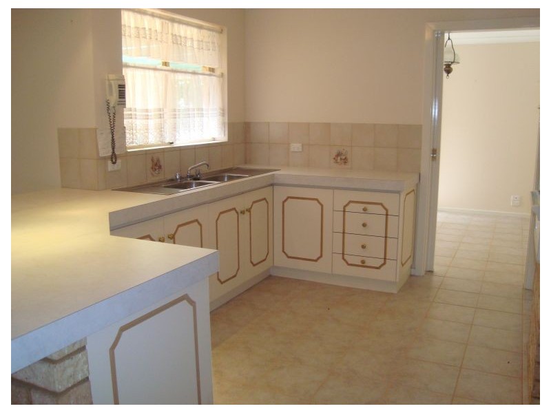 4 Kunanalling Avenue, HANNANS, Kalgoorlie WA 6430