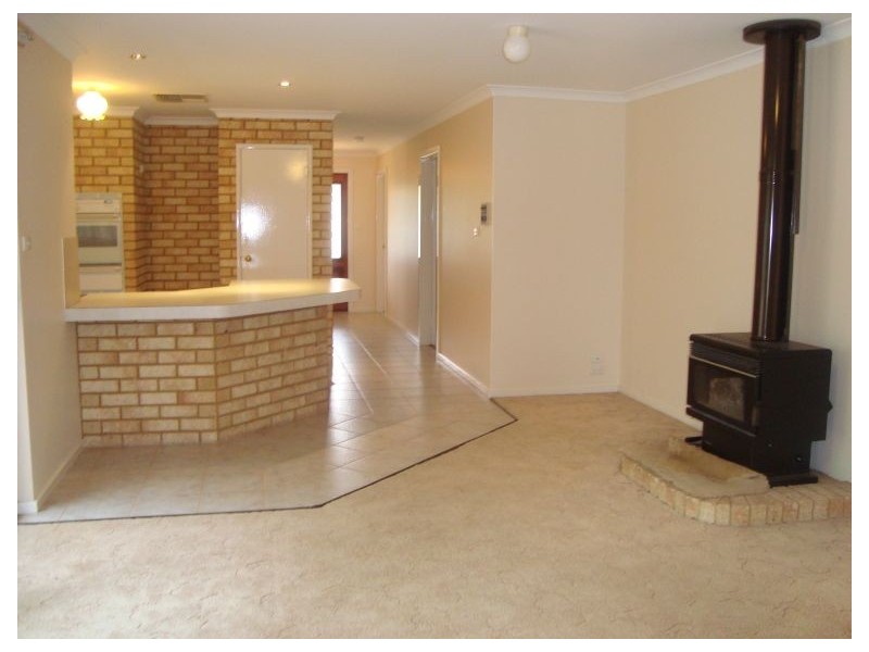 4 Kunanalling Avenue, HANNANS, Kalgoorlie WA 6430