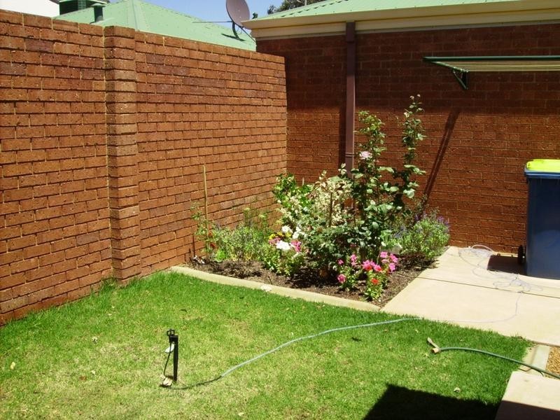2/19 Macdonald Street, Kalgoorlie WA 6430