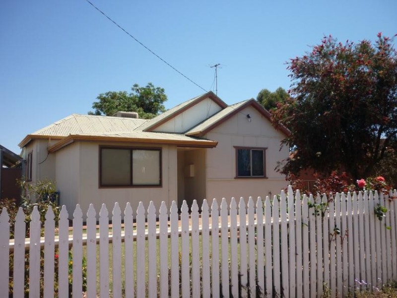 38 Roberts Street, Kalgoorlie WA 6430