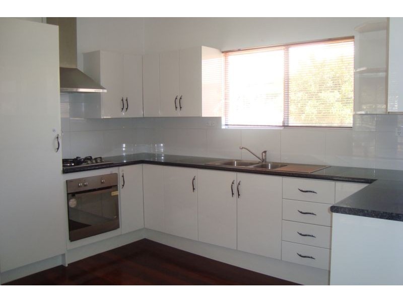 12 North Terrace, Boulder WA 6432