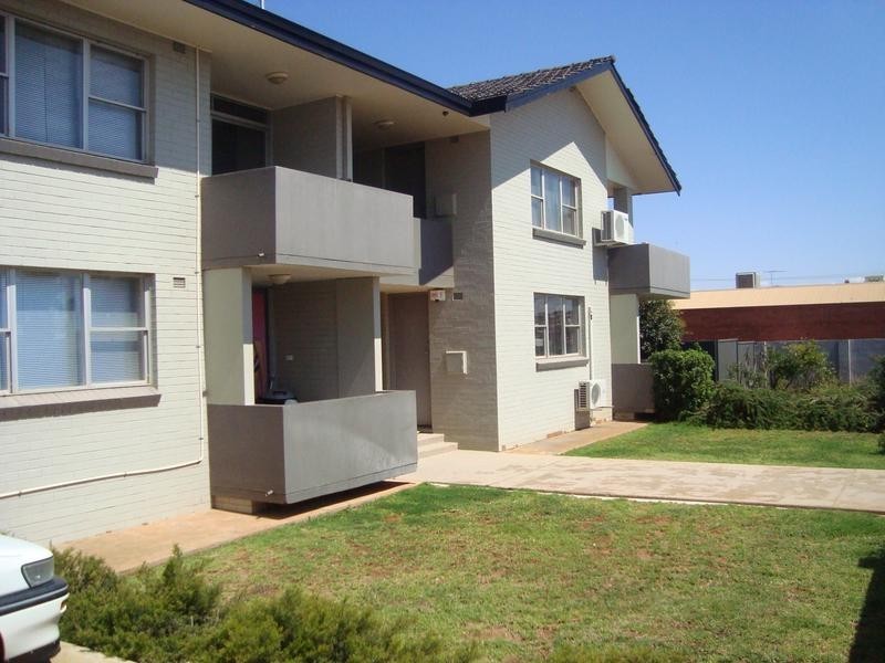 2/25 Hannan Street, Kalgoorlie WA 6430