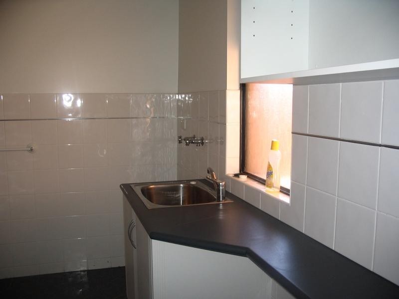 2/2 Burt Street, Boulder WA 6432