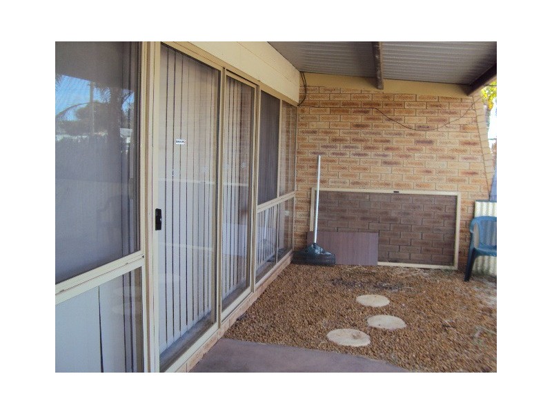 1/2 Carrington, Kalgoorlie WA 6430