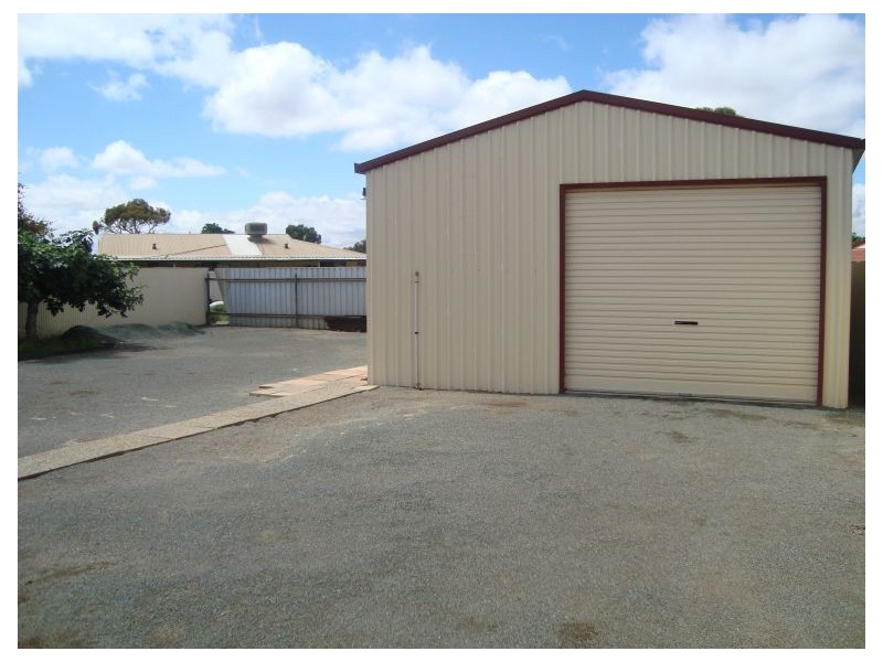46 Boomerang Crescent SOUTH KALGOORLIE, Kalgoorlie WA 6430