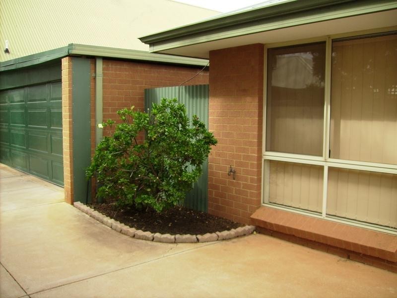2/19 Gordon Street, Kalgoorlie WA 6430