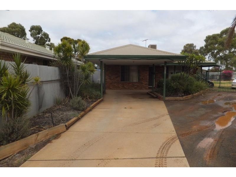 32 Blackall Place SOUTH KALGOORLIE, Kalgoorlie WA 6430