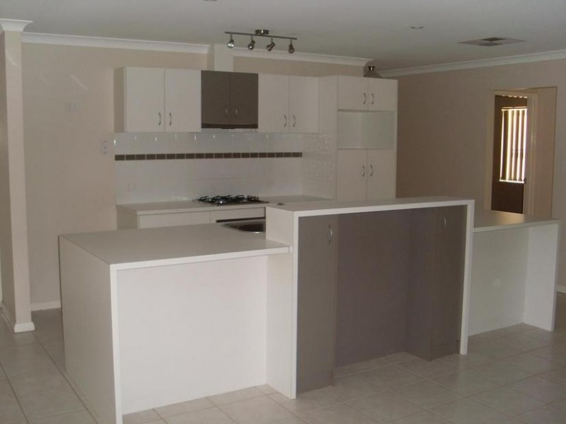 2/129 Moran, Boulder WA 6432