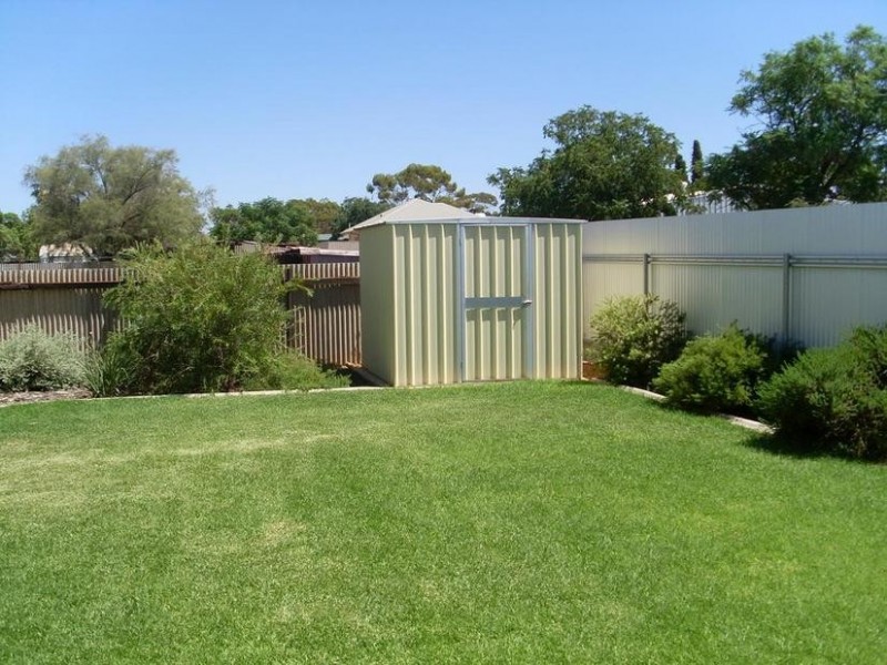 2/129 Moran, Boulder WA 6432