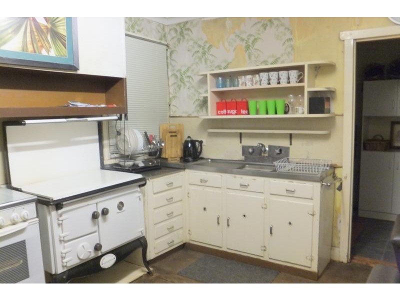 10 Broadarrow Road, Kalgoorlie WA 6430