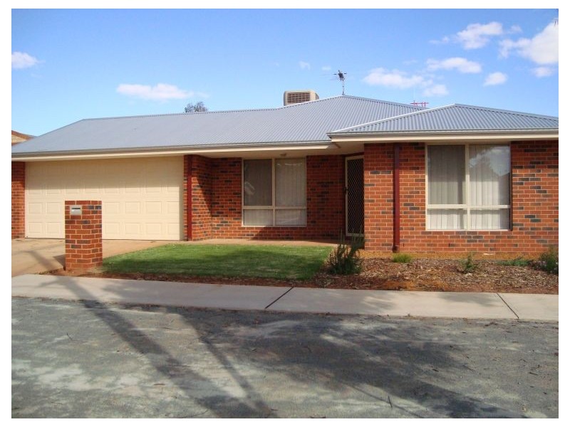 1/11 Brookman Street, Kalgoorlie WA 6430