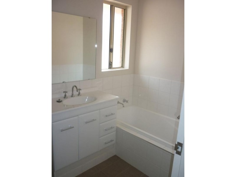 1/11 Brookman Street, Kalgoorlie WA 6430