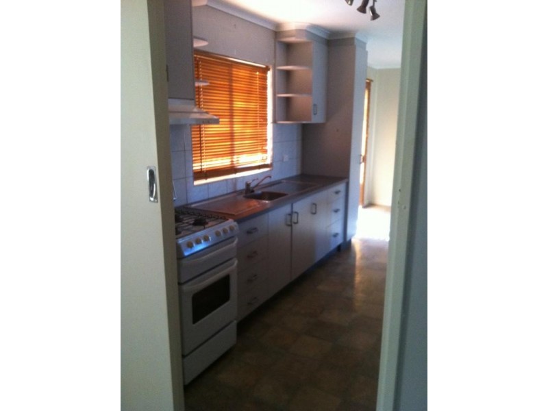 9 Grevillea Crescent, Kambalda East WA 6442