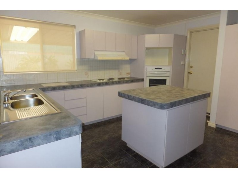 27 Heston Court SOMERVILLE, Kalgoorlie WA 6430