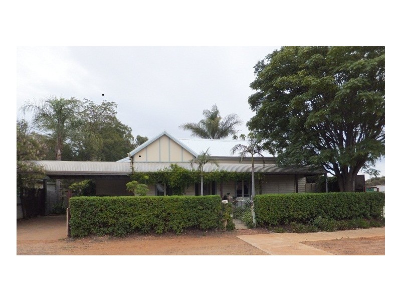 29 Broadarrow Road South, Kalgoorlie WA 6430