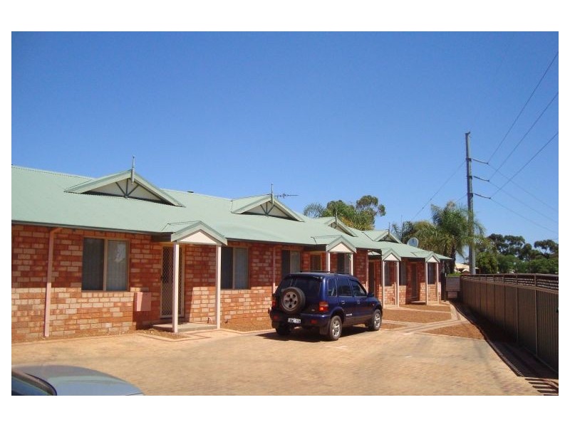 2/1 Outridge Terrace, Kalgoorlie WA 6430