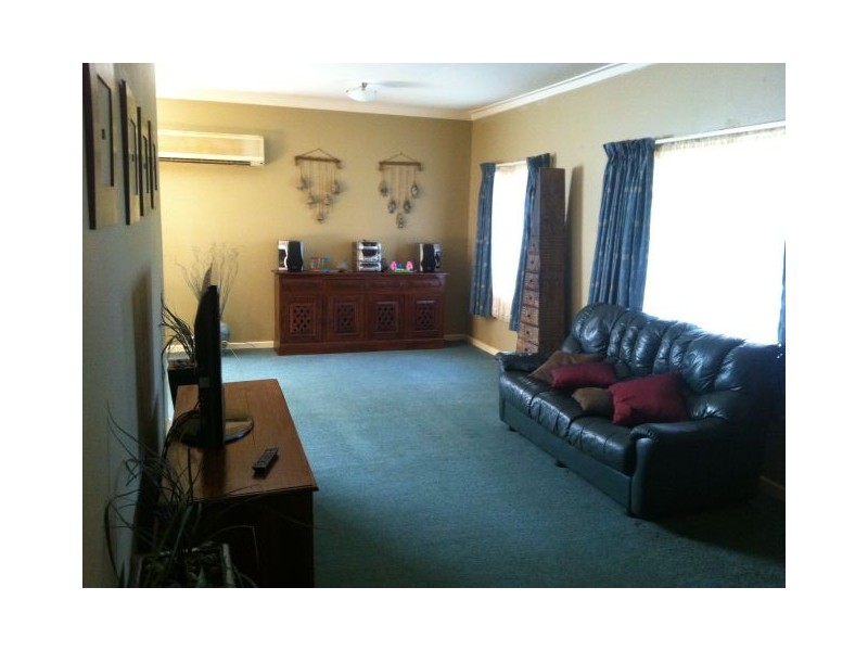 38 New Compton Street, Kambalda East WA 6442