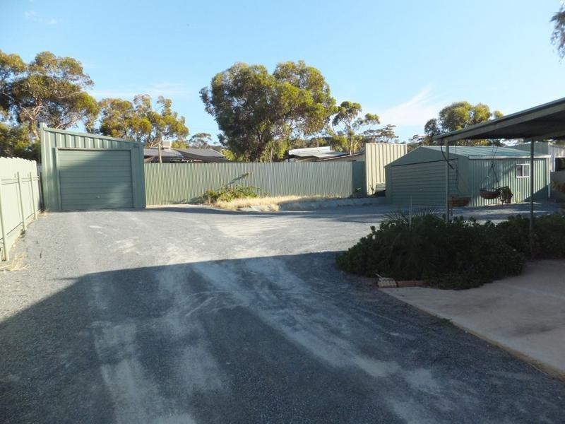 38 New Compton Street, Kambalda East WA 6442