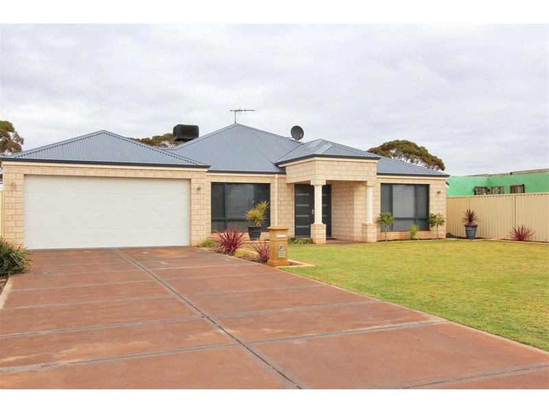 32 Wingate Street SOMERVILLE, Kalgoorlie WA 6430