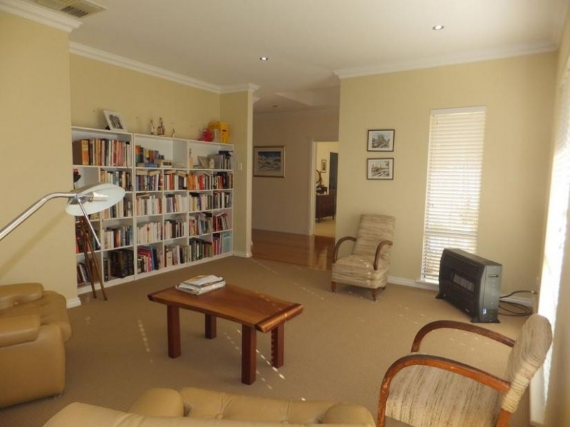 3 Berry Way BROADWOOD, Kalgoorlie WA 6430