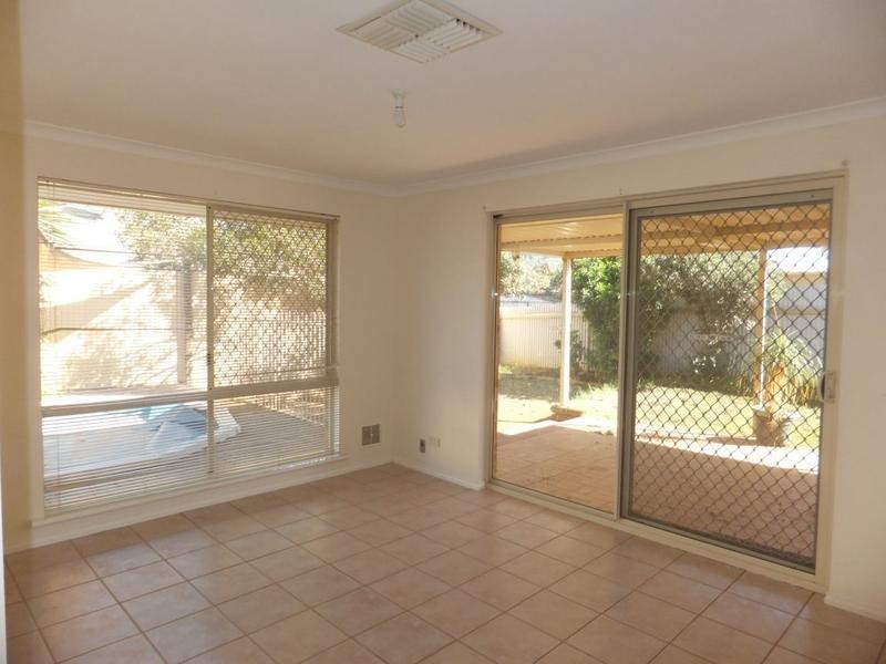 2 Dellar Place SOUTH KALGOORLIE, Kalgoorlie WA 6430