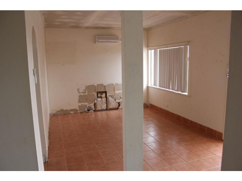 1 Redwood Street, Kambalda East WA 6442