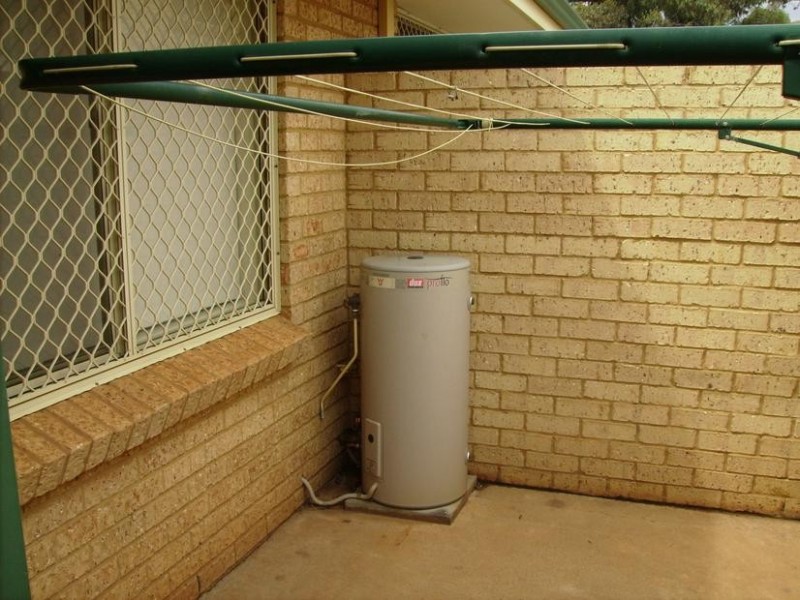 2/8 Wittenoom Street, Kalgoorlie WA 6430