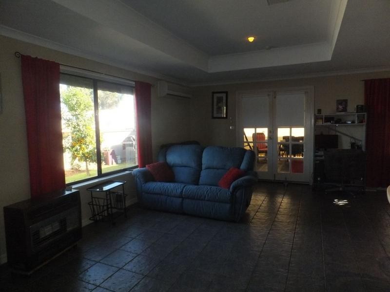10A Edgar Street SOUTH KALGOORLIE, Kalgoorlie WA 6430