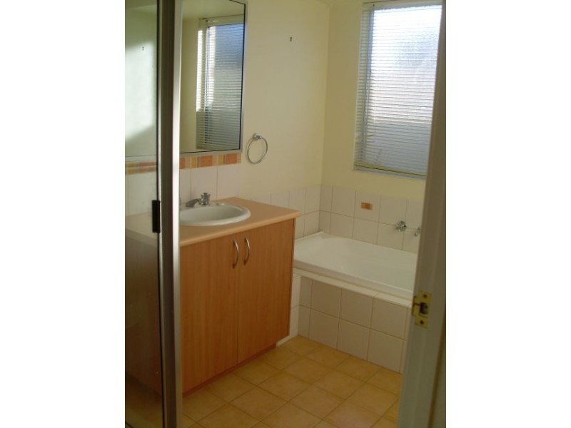 1A Dorothea Street SOUTH KALGOORLIE, Kalgoorlie WA 6430
