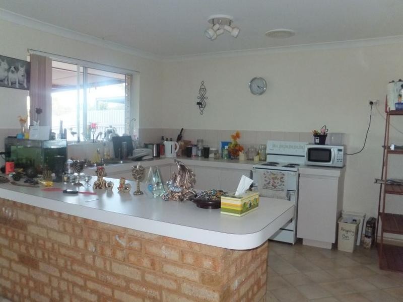 1/7 Azamor Drive, Boulder WA 6432