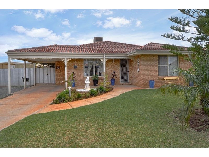 31 Mosconi Circle SOMERVILLE, Kalgoorlie WA 6430