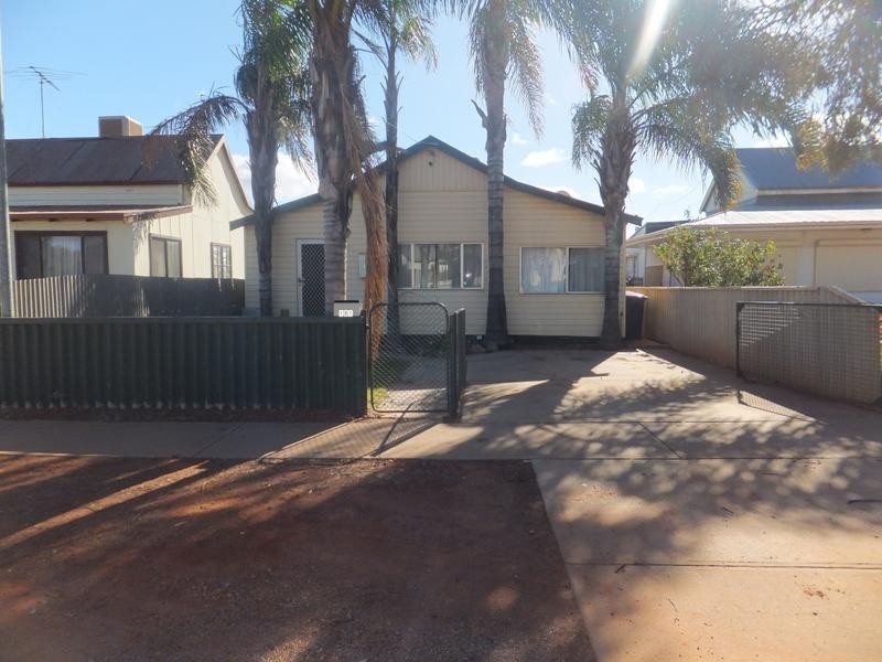 181 Burt Street BOULDER, Kalgoorlie WA 6430