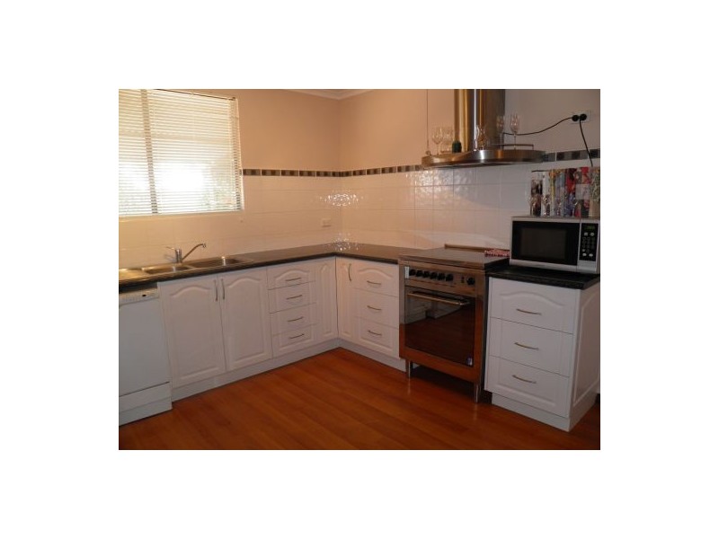 107 Dwyer Street, Boulder WA 6432