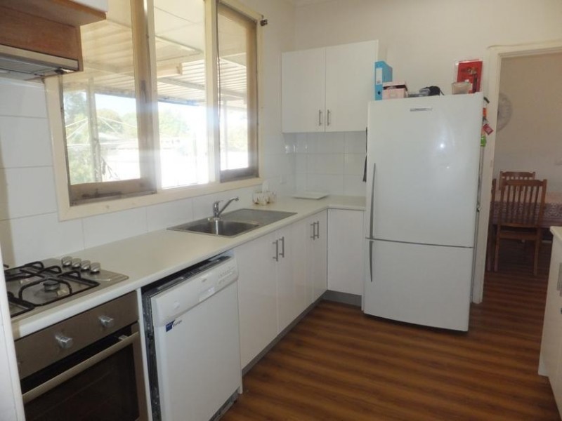 93 Killarney Street, Lamington WA 6430